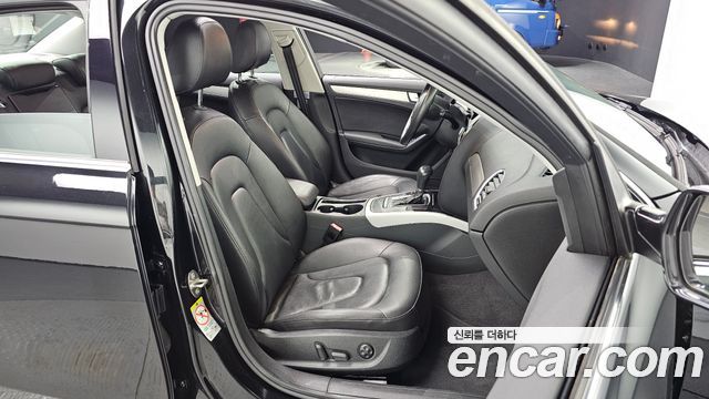 Audi A4 2.0 TFSI B8 2011 — фото 13