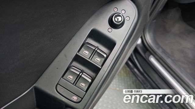 Audi A4 2.0 TFSI B8 2011 — фото 14