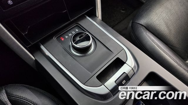 Land Rover Discovery Sport 2.0 TD4 SE (150PS) 2018 — фото 9