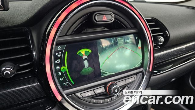 MINI Cooper D Clubman High 2nd 2019 — фото 15