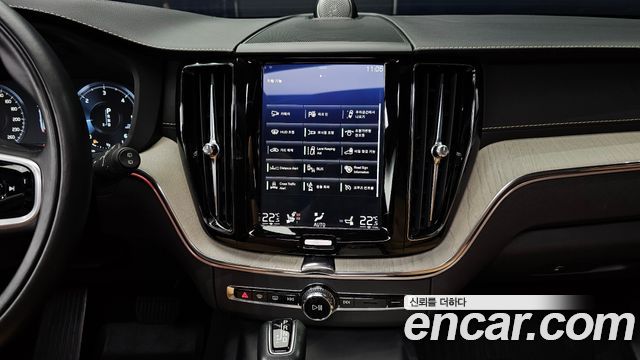 Volvo XC60 (II) D5 Inscription 2020 — фото 20