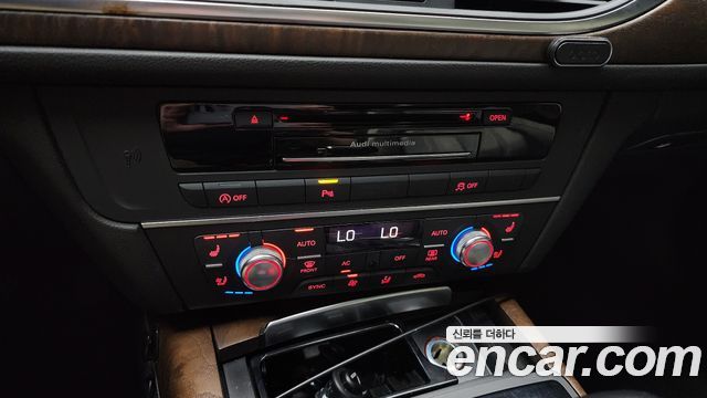 Audi A6 3.0 TDI Quattro Dynamic C7 2012 — фото 16