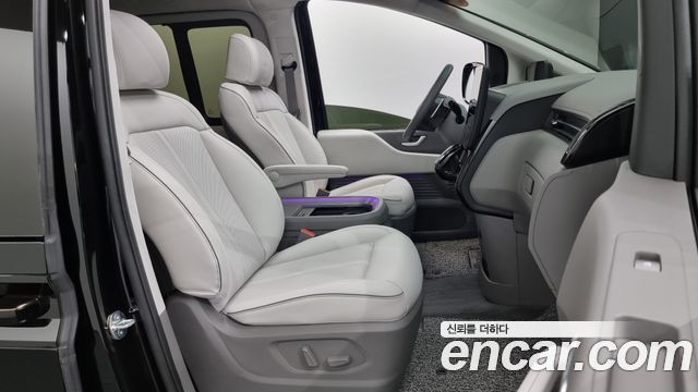Hyundai Staria 4WD Lounge 7-Seater Inspiration 2024 — фото 10