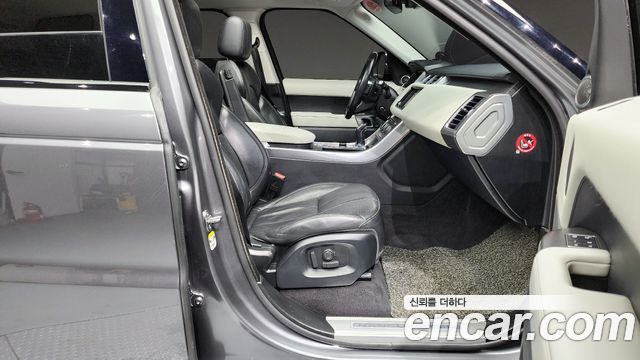 Land Rover Range Rover Sport (II) 3.0 SDV6 HSE Dynamic 2016 — фото 15
