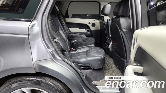 Land Rover Range Rover Sport (II) 3.0 SDV6 HSE Dynamic 2016 — фото 16