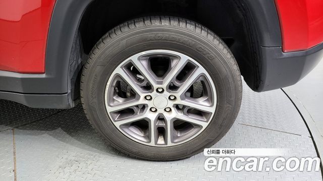 Jeep Compass (II) 2.4 Limitied AWD 2020 — фото 5