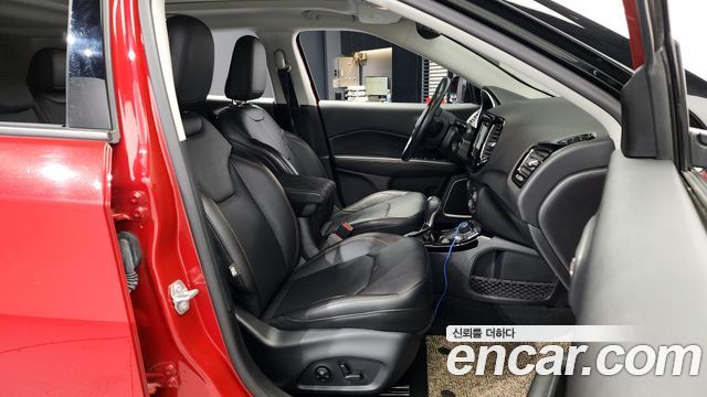 Jeep Compass (II) 2.4 Limitied AWD 2020 — фото 11