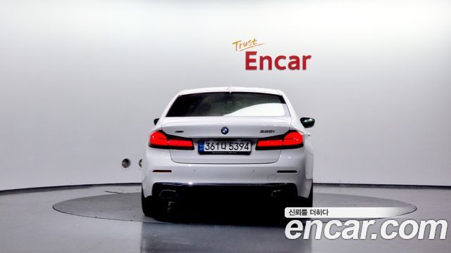 BMW 5 Series (G30) 530i xDrive Luxury 2021 — фото 4