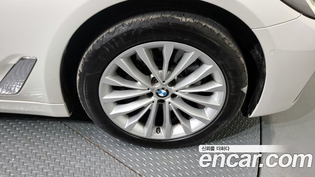 BMW 5 Series (G30) 530i xDrive Luxury 2021 — фото 5