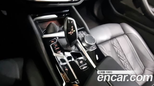 BMW 5 Series (G30) 530i xDrive Luxury 2021 — фото 9
