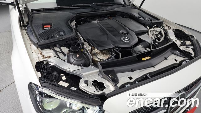 Mercedes-Benz E-Class (W213) E220d 4MATIC AMG Line 2021 — фото 6