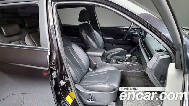 KG Mobility (SsangYong) Rexton Sports Diesel 2.2 4WD Culman Noblesse 2024 — фото 11