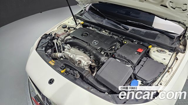 Mercedes-Benz A-Class (W177) A220 Sedan 2021 — фото 6
