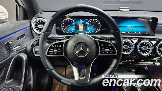 Mercedes-Benz A-Class (W177) A220 Sedan 2021 — фото 13
