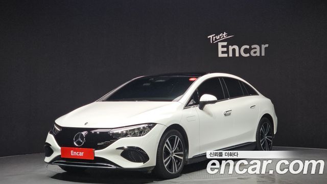 Mercedes-Benz EQE (V295) EQE300