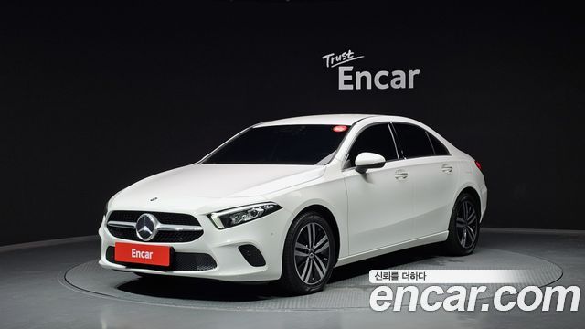 Mercedes-Benz A-Class (W177) A220 Sedan