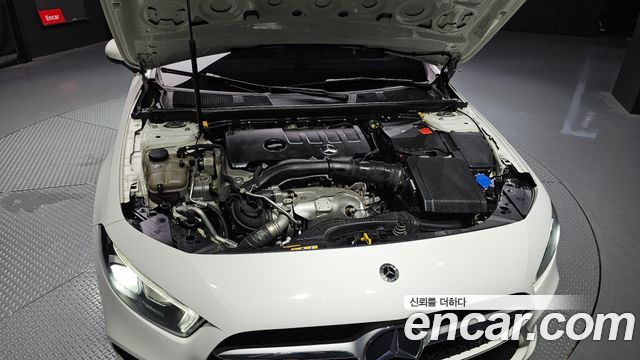 Mercedes-Benz A-Class (W177) A220 Sedan 2021 — фото 6