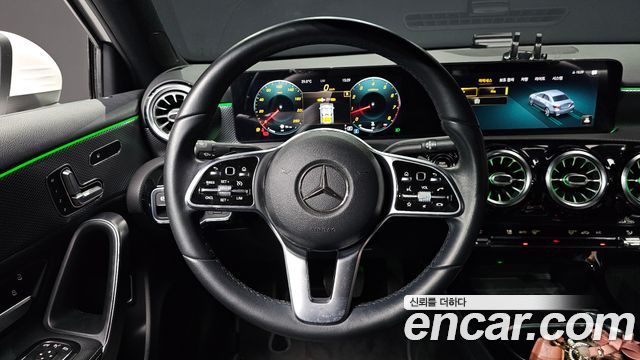 Mercedes-Benz A-Class (W177) A220 Sedan 2021 — фото 13