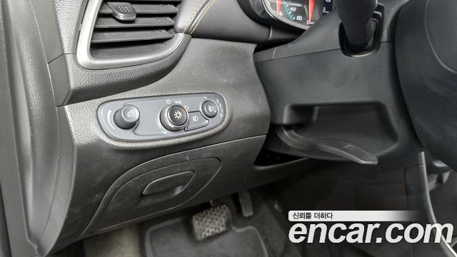 Chevrolet Trax 1.4 LT 2020 — фото 15