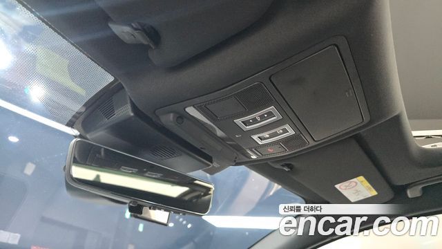 Jaguar XE P300 R-Dynamic HSE AWD 2020 — фото 21