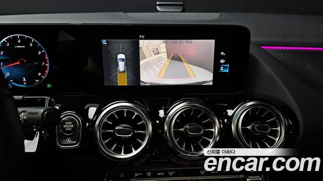 Mercedes-Benz GLA-Class (H247) GLA250 4MATIC 2023 — фото 15