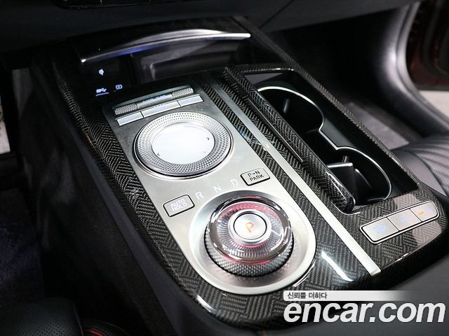 Genesis G80 (RG3) Gasoline 2.5 Turbo AWD 2022 — фото 15