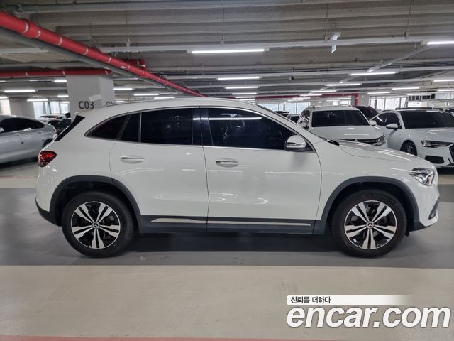 Mercedes-Benz GLA-Class (H247) GLA220 2021 — фото 4