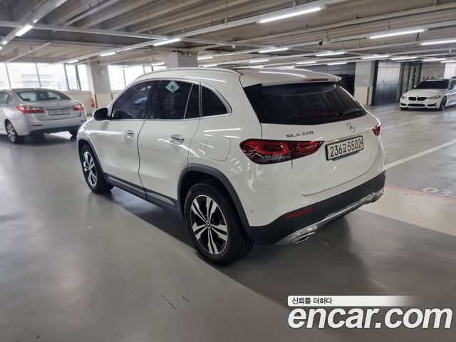 Mercedes-Benz GLA-Class (H247) GLA220 2021 — фото 7