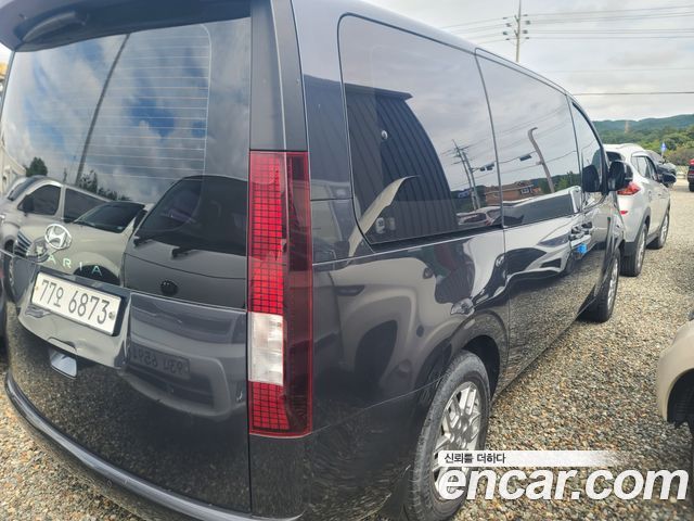 Hyundai Staria Tourer 11-Seater Modern 2022 — фото 2