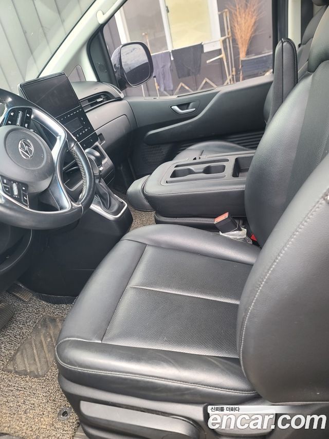 Hyundai Staria Tourer 11-Seater Modern 2022 — фото 9