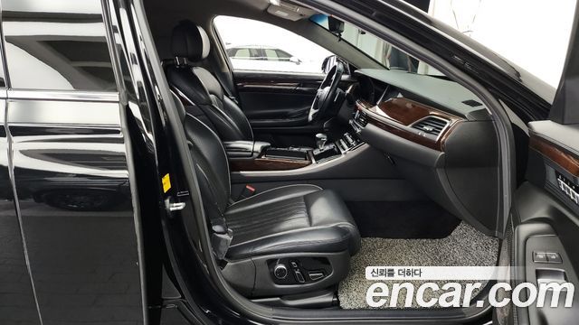 Genesis EQ900 5.0 GDI AWD Limousine Prestige 2016 — фото 11