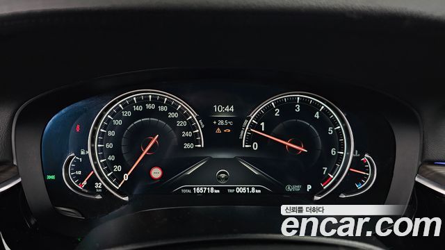 BMW 6 Series GT (G32) 640i xDrive Luxury 2018 — фото 8