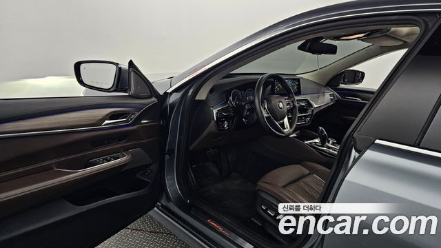 BMW 6 Series GT (G32) 640i xDrive Luxury 2018 — фото 10