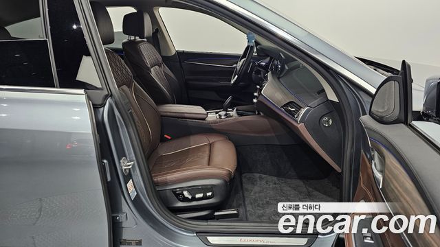 BMW 6 Series GT (G32) 640i xDrive Luxury 2018 — фото 11