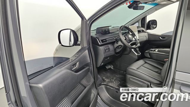 Hyundai Staria Tourer 9-Seater Modern 2025 — фото 10