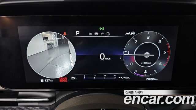 Kia Carnival (IV) Diesel 9-Seater Hi-Limousine Signature 2021 — фото 8