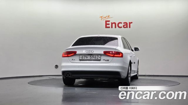 Audi A4 35 TDI Quattro Dynamic B8 2015 — фото 4