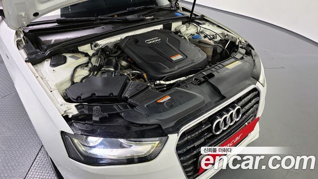 Audi A4 35 TDI Quattro Dynamic B8 2015 — фото 6