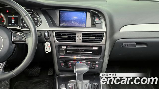 Audi A4 35 TDI Quattro Dynamic B8 2015 — фото 14
