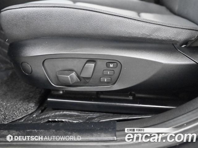 BMW X1 (E84) xDrive 20d 2015 — фото 20
