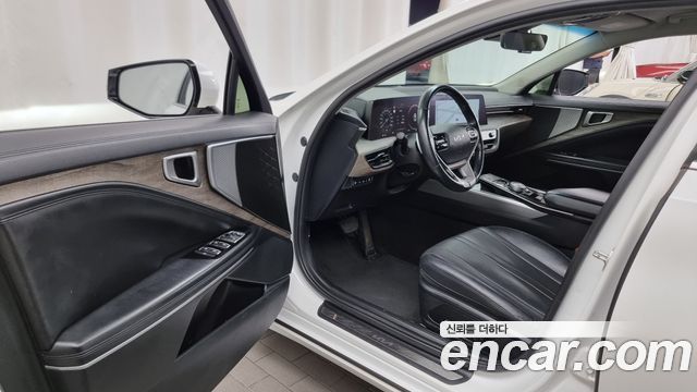 Kia K8 2.5 Gasoline 2WD Noblesse 2022 — фото 10