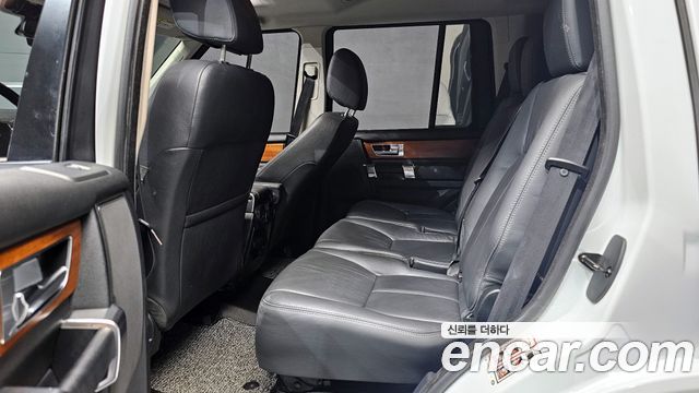 Land Rover Discovery 4 3.0 SDV6 HSE 2014 — фото 12