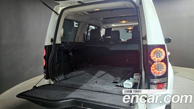 Land Rover Discovery 4 3.0 SDV6 HSE 2014 — фото 20