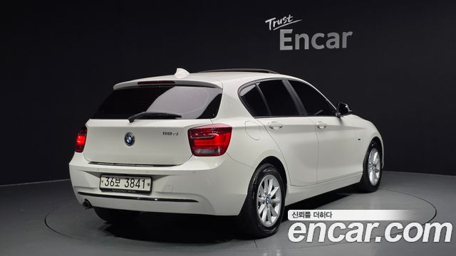 BMW 1 Series (F20) 118d Sport 5Door 2015 — фото 2