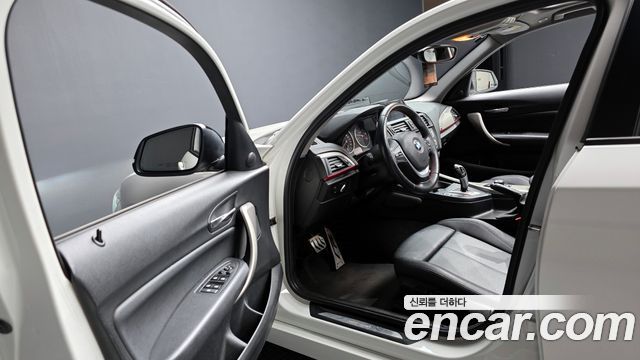 BMW 1 Series (F20) 118d Sport 5Door 2015 — фото 10