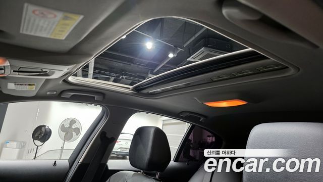 BMW 1 Series (F20) 118d Sport 5Door 2015 — фото 16