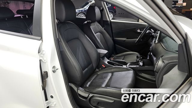 Hyundai Kona Gasoline 1.6 Turbo 2WD Smart 2021 — фото 16