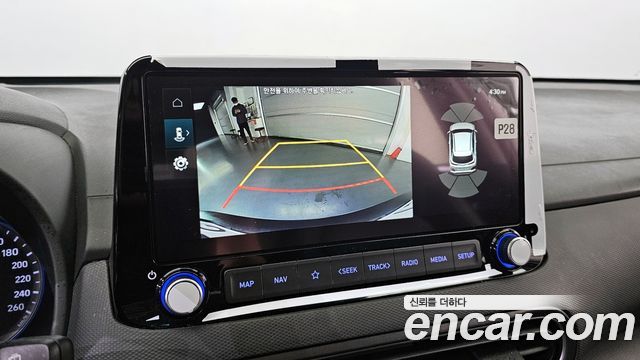 Hyundai Kona Gasoline 1.6 Turbo 2WD Smart 2021 — фото 21