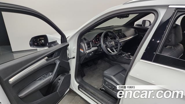 Audi Q5 (FY) 45 TFSI Quattro Premium 2020 — фото 10