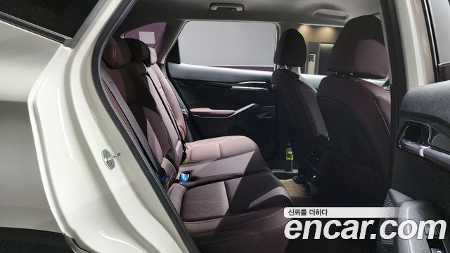 Kia Seltos Gasoline 1.6 Turbo 2WD Signature 2022 — фото 12